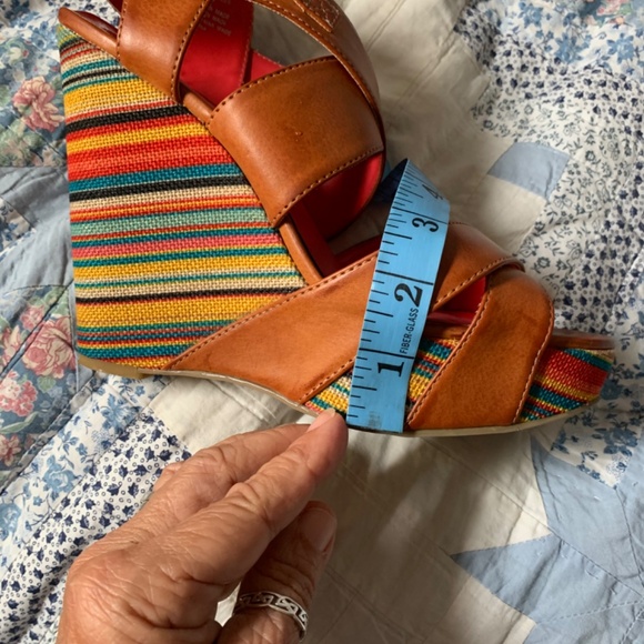 Unlisted platform wedges - Picture 5 of 5